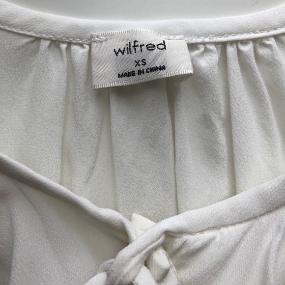 Aritzia Frida Blouse - Picture 5 of 9